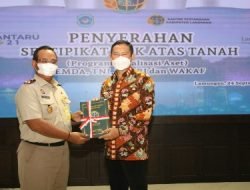 Hantaru 2021, Bupati Lamongan Menerima Sertifikat Aset Daerah