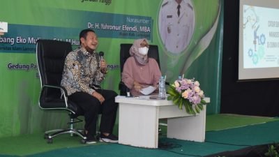 Bupati Lamongan Berikan Kiat Sukses bagi Mahasiswa Masuki Dunia Kerja