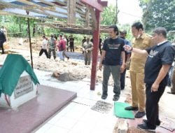 Makam Nyai Andong Sari Dipugar, Panitia Pembangunan Meradang Ada yang Kritik