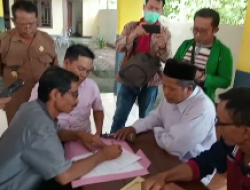 Penyerahan Fisik Alat Pertanian Poktan Margo Mulyo Molor, Kini Dilaporkan ke Kejari Lamongan