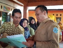 Ratusan Warga Desa Jatirenggo Terima Sertifikat Tanah PTSL Lebih Cepat dari Jadwal