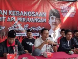 Pak Yes Lepas Keberangkatan Kader PDI Perjuangan Ziarah ke Makam Bung Karno