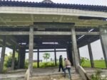 Mantan Camat Bluluk Diduga Langgar Hukum : Proyek Mangkrak, TKD Raib Tanpa Ganti Rugi