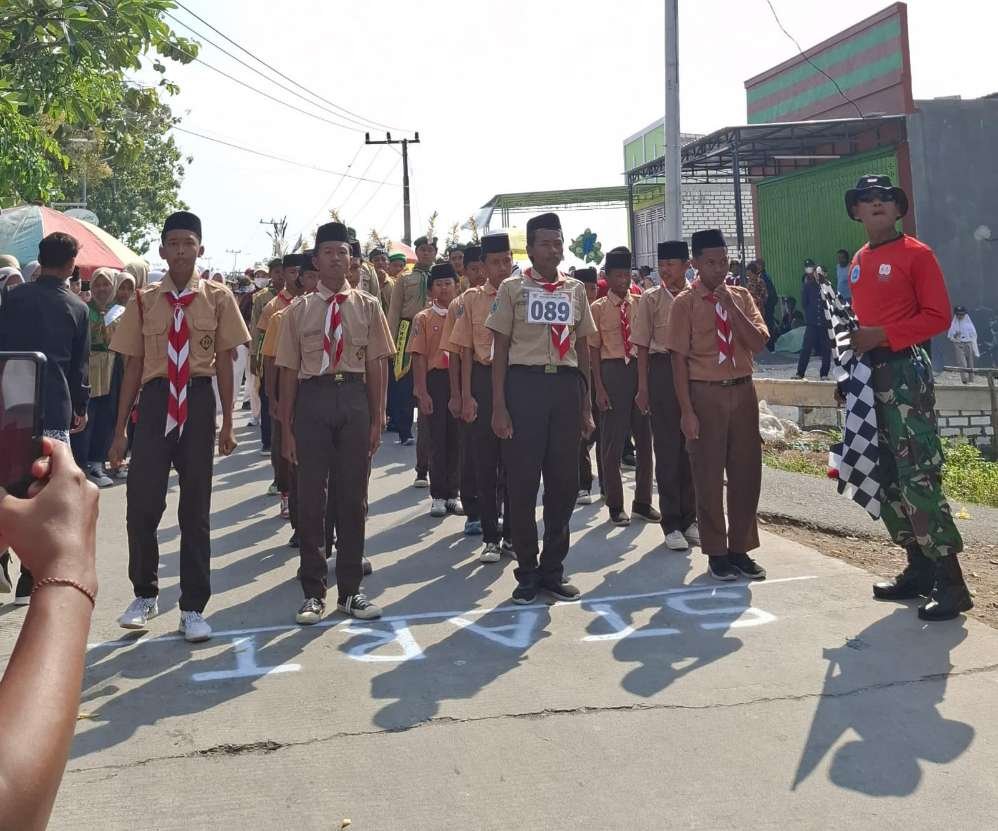 Diduga Main Sepihak, Siswa MTs Al Balagh Lamongan Digagalkan Jadi Juara Lomba Gerak Jalan