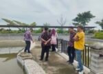 Inspektorat Lamongan Tindaklanjuti Aduan Warga Akibat Mangkraknya Kolam Renang dan Taman Bermain di Desa Kelorarum