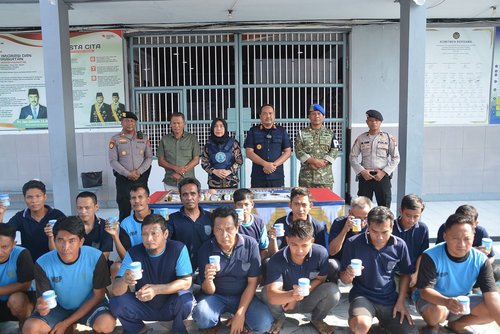 Lapas Lamongan menggelar razia gabungan bersama aparat (Foto: Humas Polres for Nowtooline)